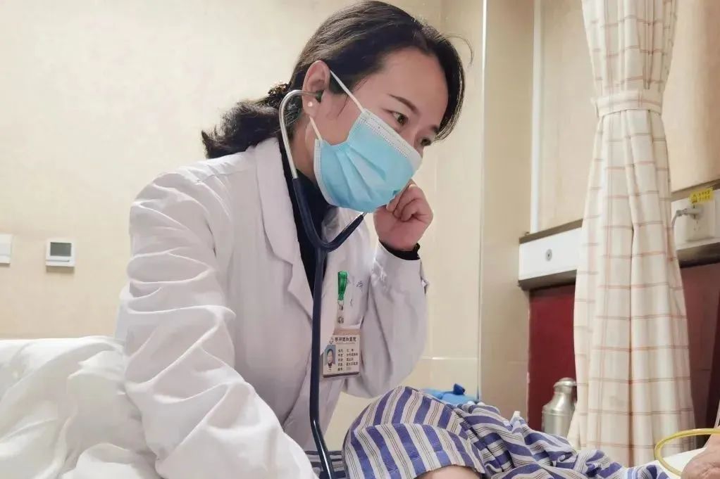 天疱疮晚期水肿还能活多久,肾病患者身上起疱疹怎么办