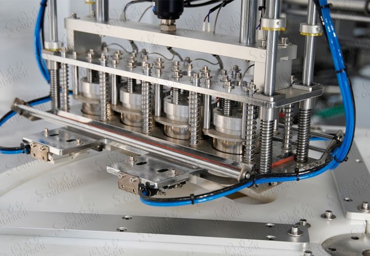 天津灌装压盖组合机厂家,天津液压压铆机厂家