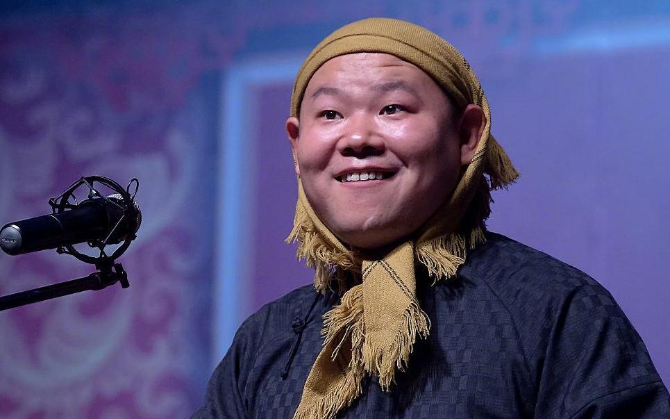 德云社张云雷岳云鹏秦霄贤孟鹤堂,岳云鹏秦霄贤同台说相声