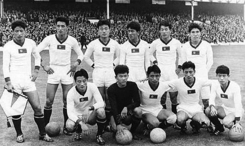 日本2:1获胜亚洲队连续爆冷,0:4落后翻盘日本