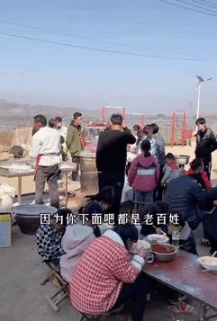 全网痛骂男大学生嫌弃父母穷,被网友痛骂的事件