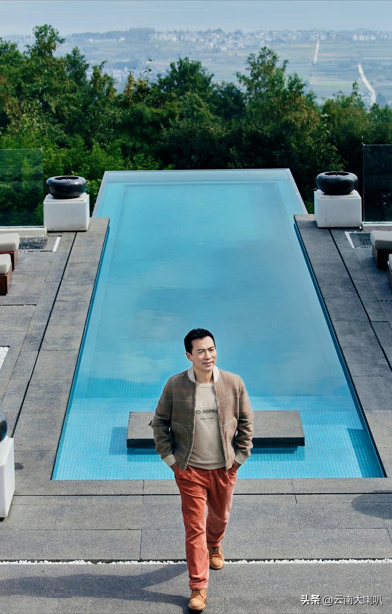 黄健翔成熟的男人,黄健翔最帅的照片