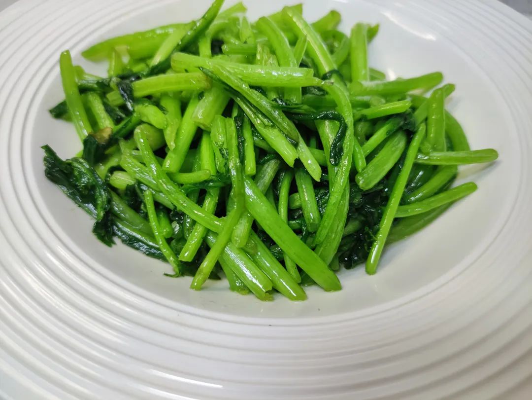 失眠多梦肝火旺吃什么药管用,肝火旺失眠吃什么食物可以降肝火