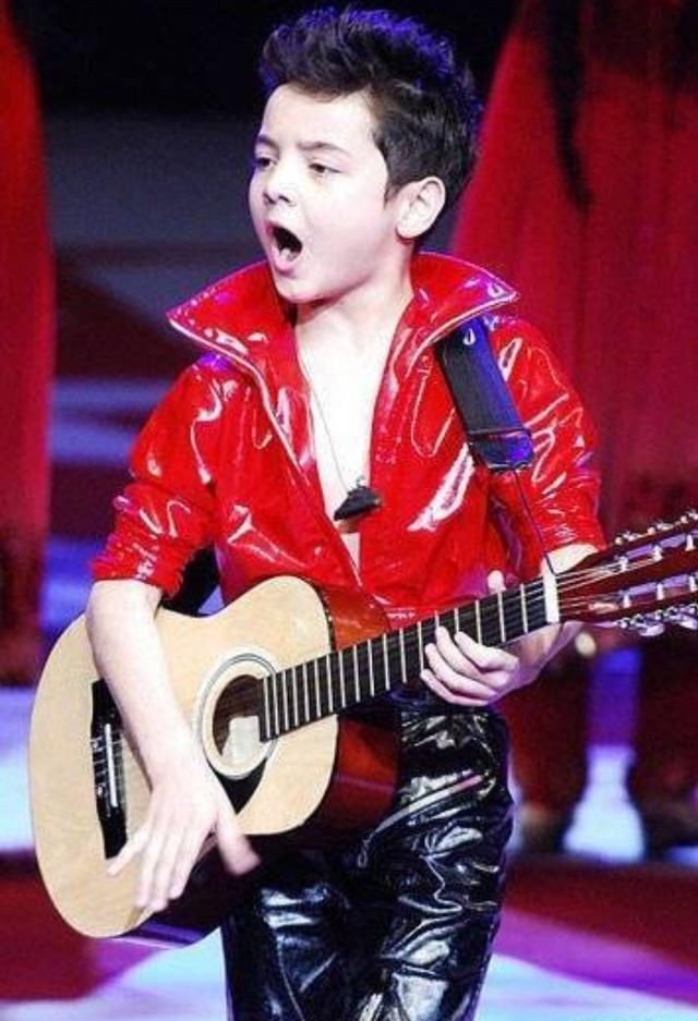 有种整容叫童星长大,阿尔法长大变帅了