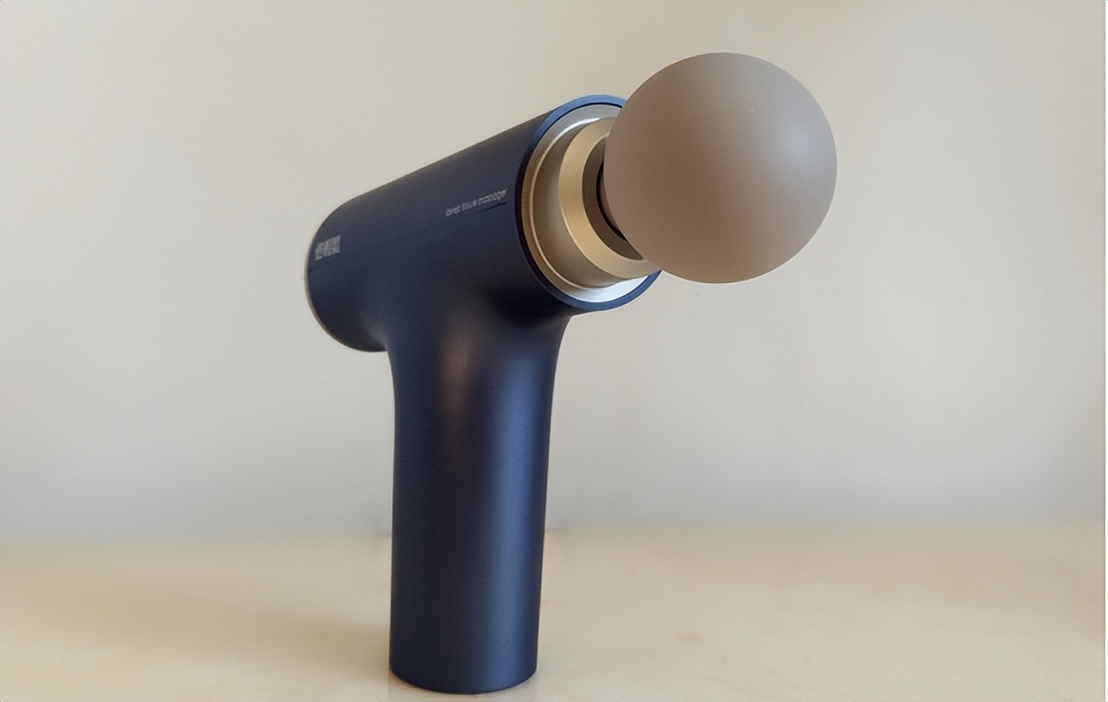 菠萝君m2筋膜枪对比小米筋膜枪,哪个牌子的筋膜枪好用