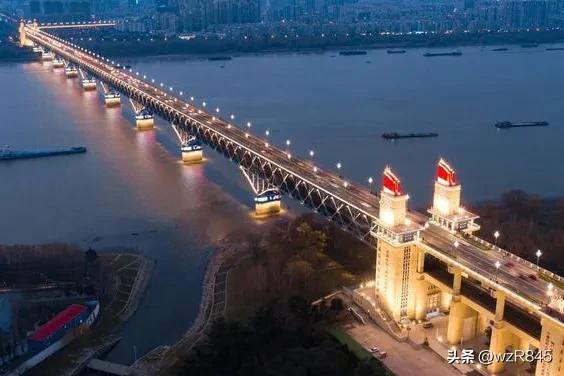 谈长三角和珠三角谁更胜一筹,长三角与珠三角城市相比还有谁