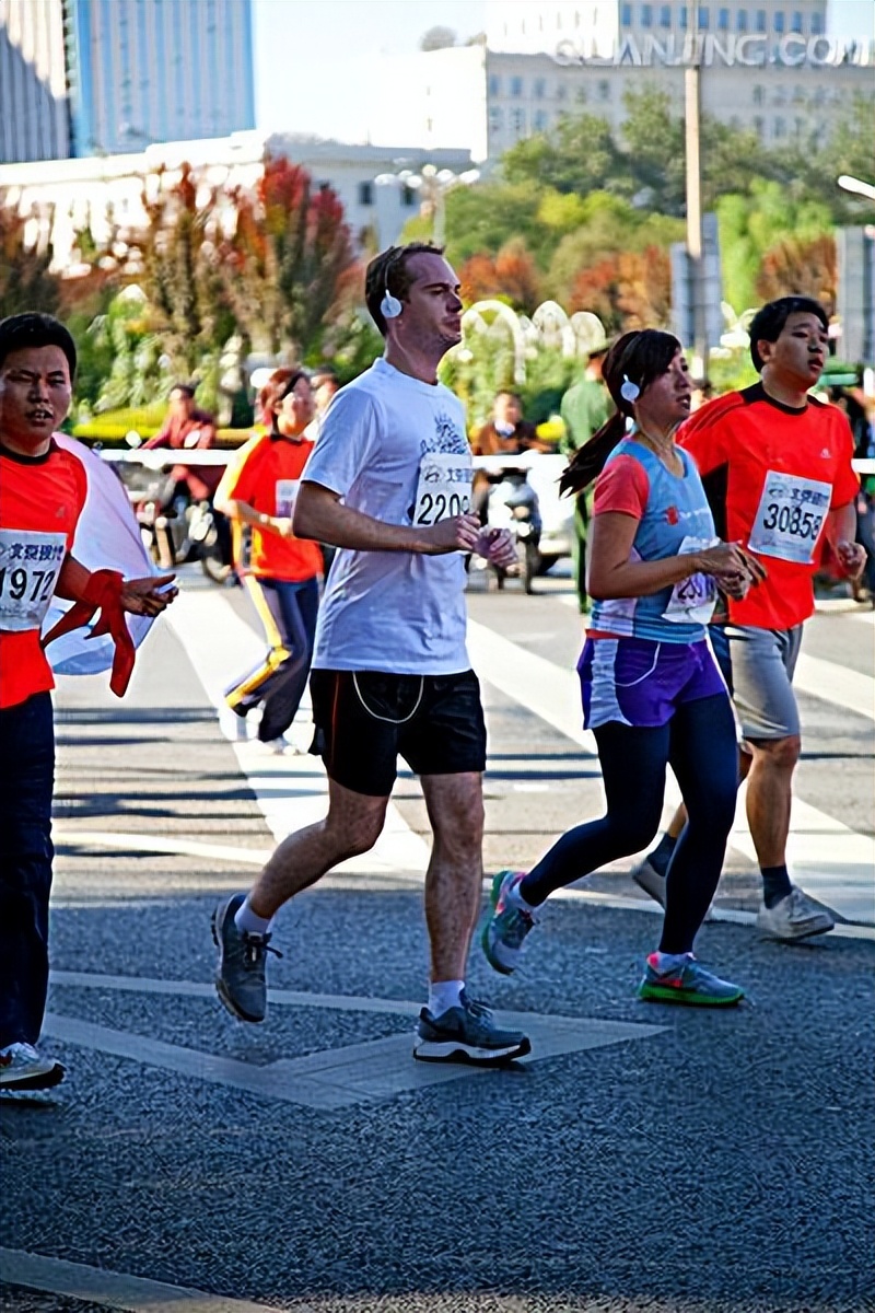 欧洲白人对付黄种人,白人和黄种人谁打仗厉害