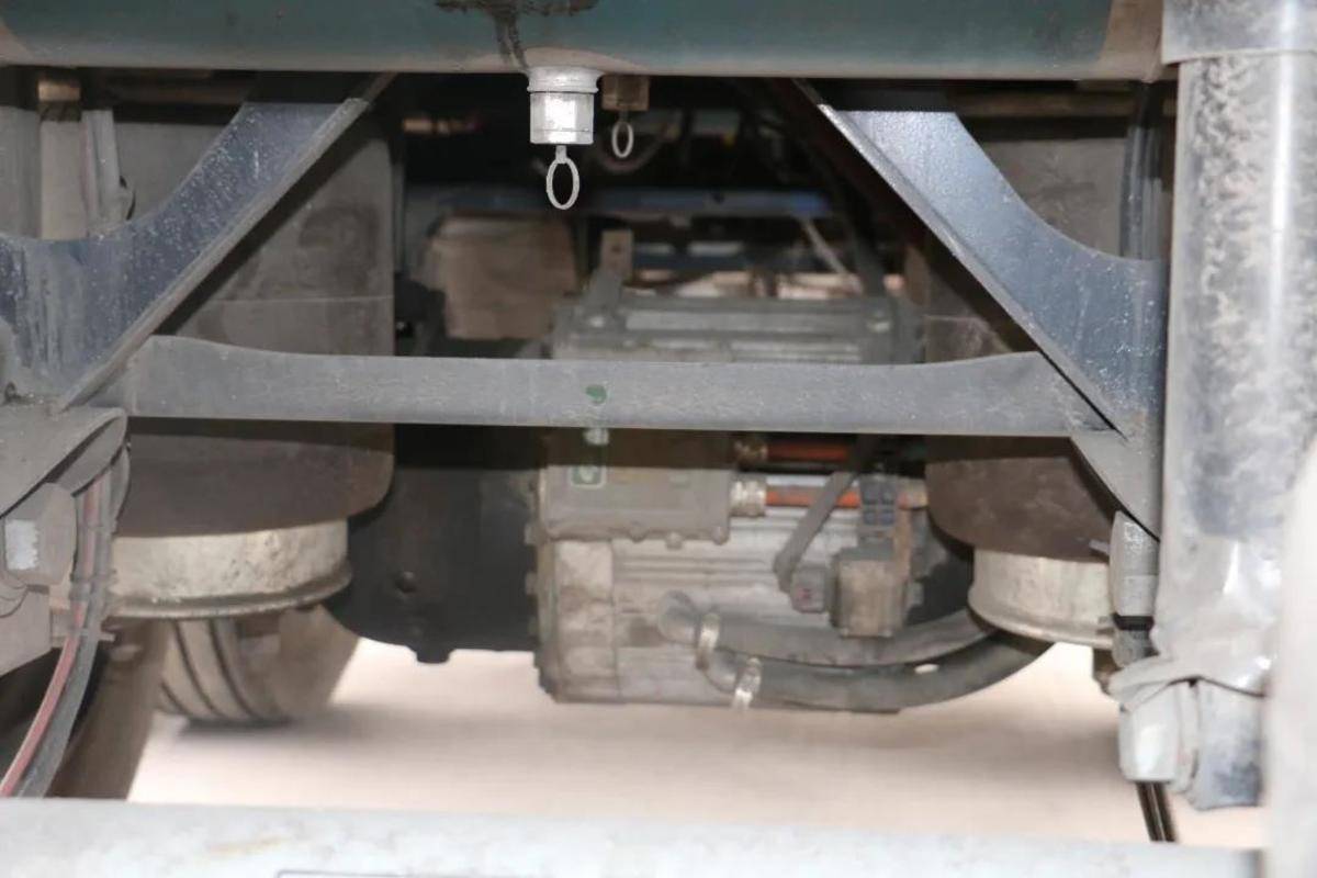 电动挂车为什么不流行,目前比较省油的半挂车是哪几款