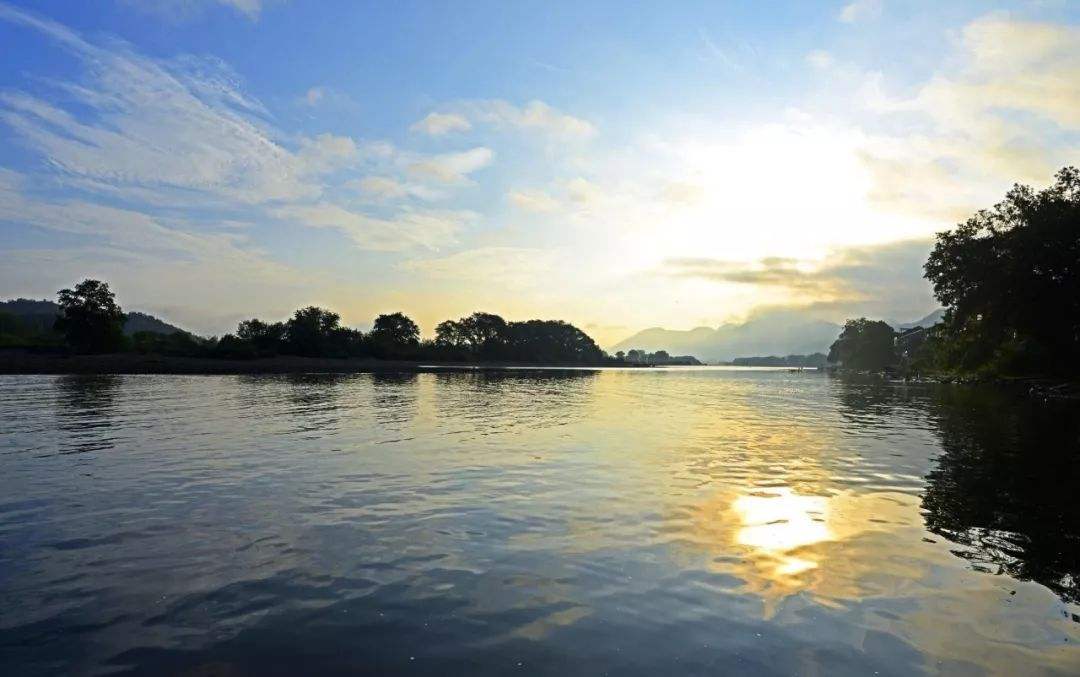 易经贲卦朗读,易经贲卦2