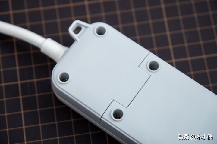 排插各个品牌测评,最好的国产排插拆解对比