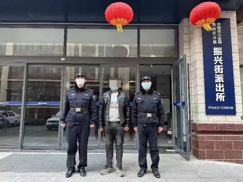 帮别人办卡是什么罪行,帮别人办卡有哪些风险