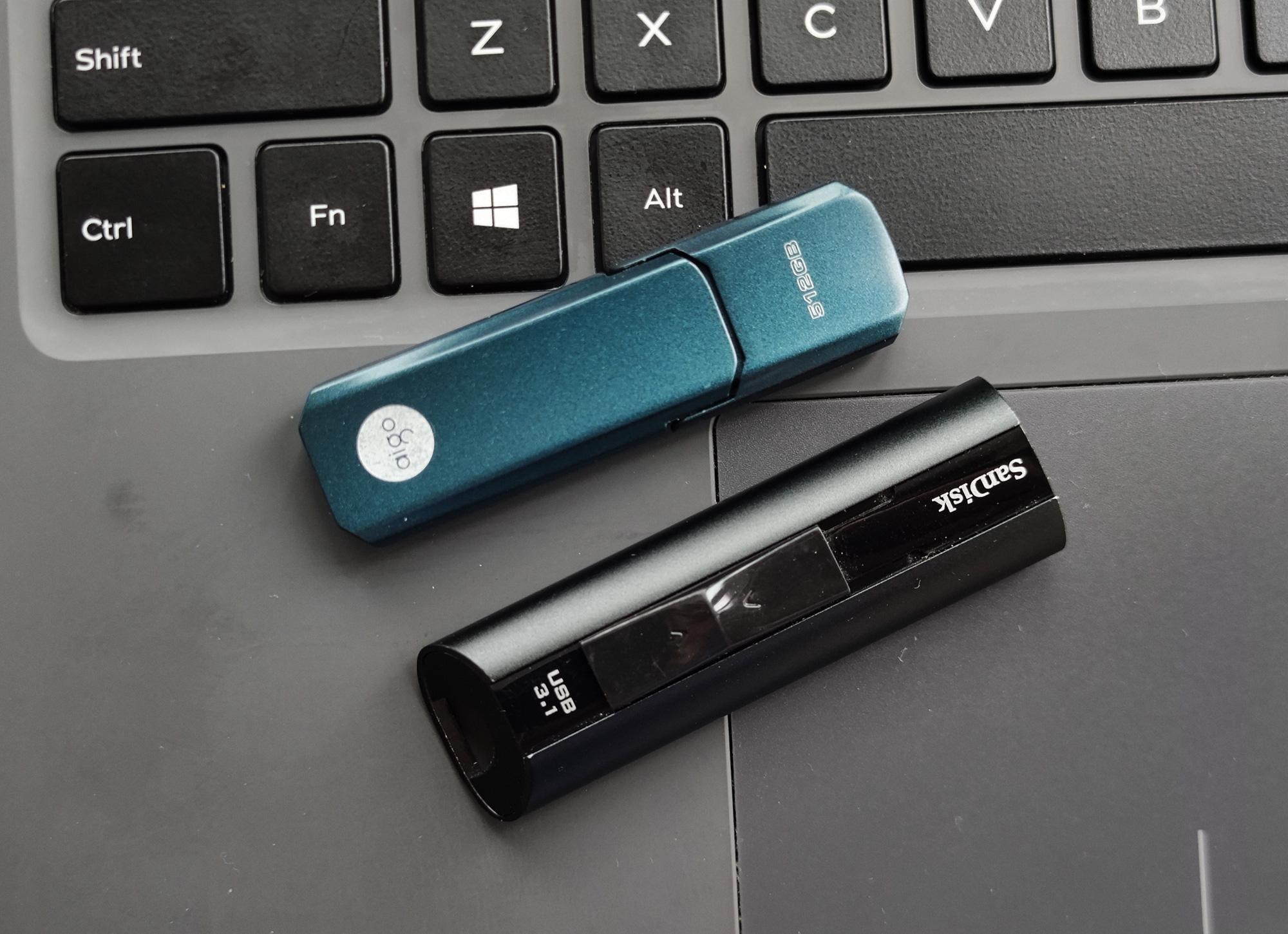 移动u盘和固态u盘有什么区别,固态u盘和普通u盘音质对比