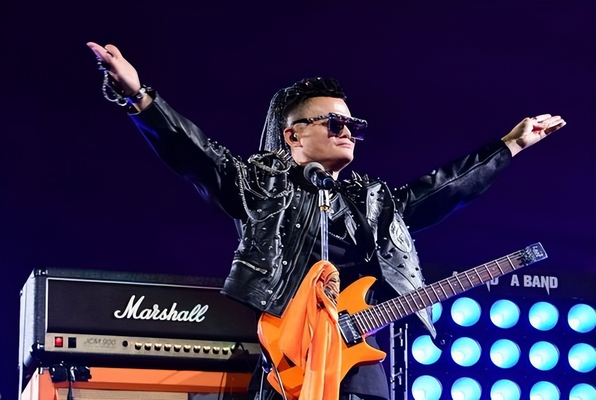 马云孙正义东京大学,马云和孙正义交谈5分钟