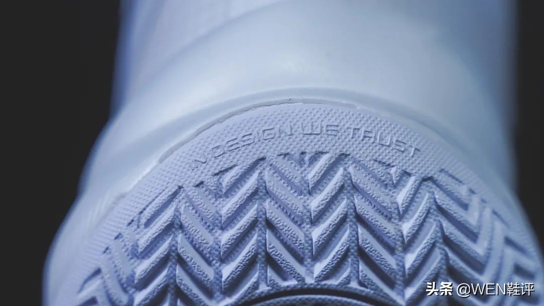 超轻2022v2蓝色开箱,超轻2022值得入手么