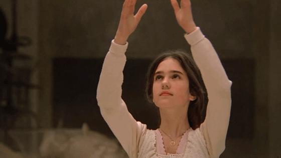 她12岁凭神颜惊艳好莱坞！考上耶鲁后转去斯坦福，网友：有颜有才