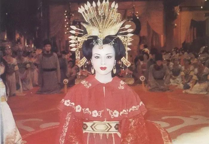 05年宝莲灯陈创饰哮天犬片段,陈创看宝莲灯哮天犬