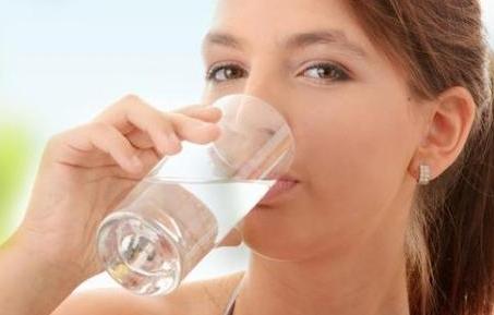 四个月宝宝奶水不足怎样追奶,宝宝四个月奶水不太够求追奶方法