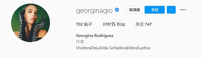 为什么c罗选了一个柜姐,c罗最重要的两个女人