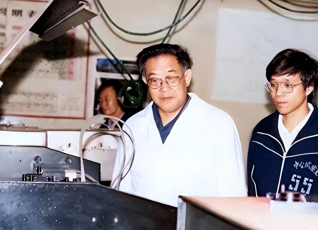 中国留不住高材生的原因,激光研究院待遇