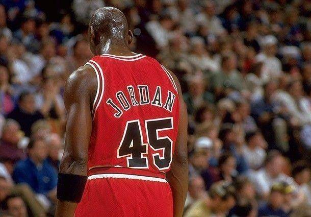 乔丹生涯23号集锦,乔丹穿过的所有球衣