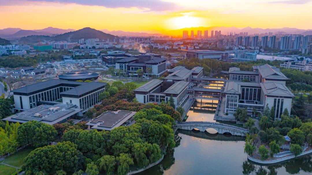 2023浙江高考高校分数预测,浙江2023高考各高校预估录取分