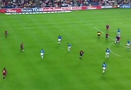 绝对巨星里瓦尔多全集,里瓦尔多罗圈腿