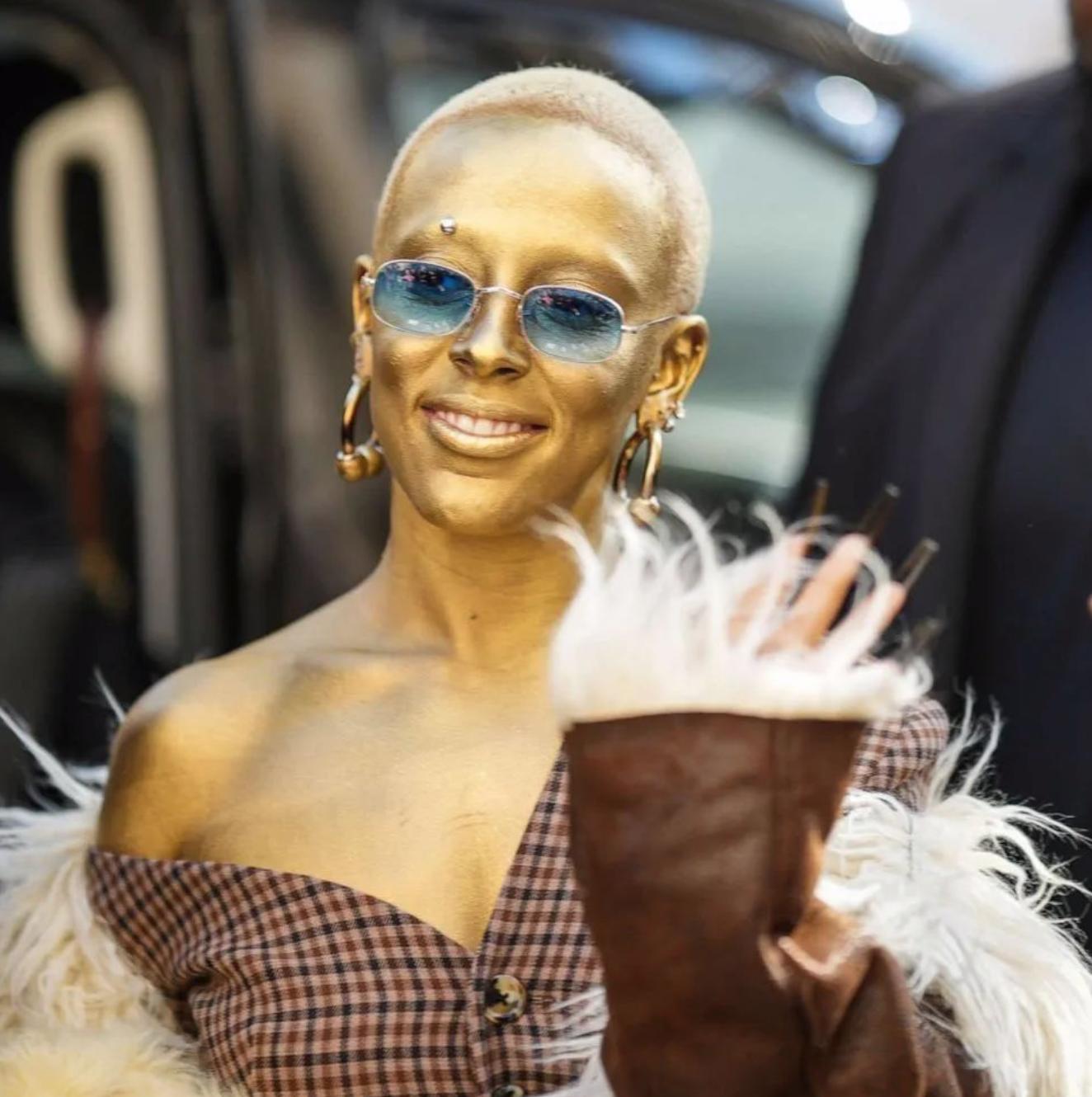 豆荚猫红色造型秀场,豆荚猫秀场图片