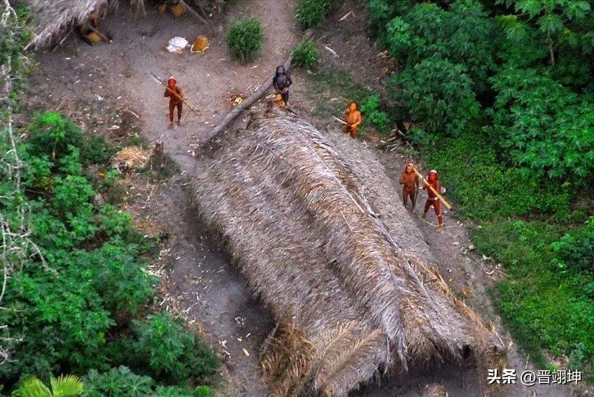 一个“纯女性”部落，没有一个男性，她们是如何繁衍的？