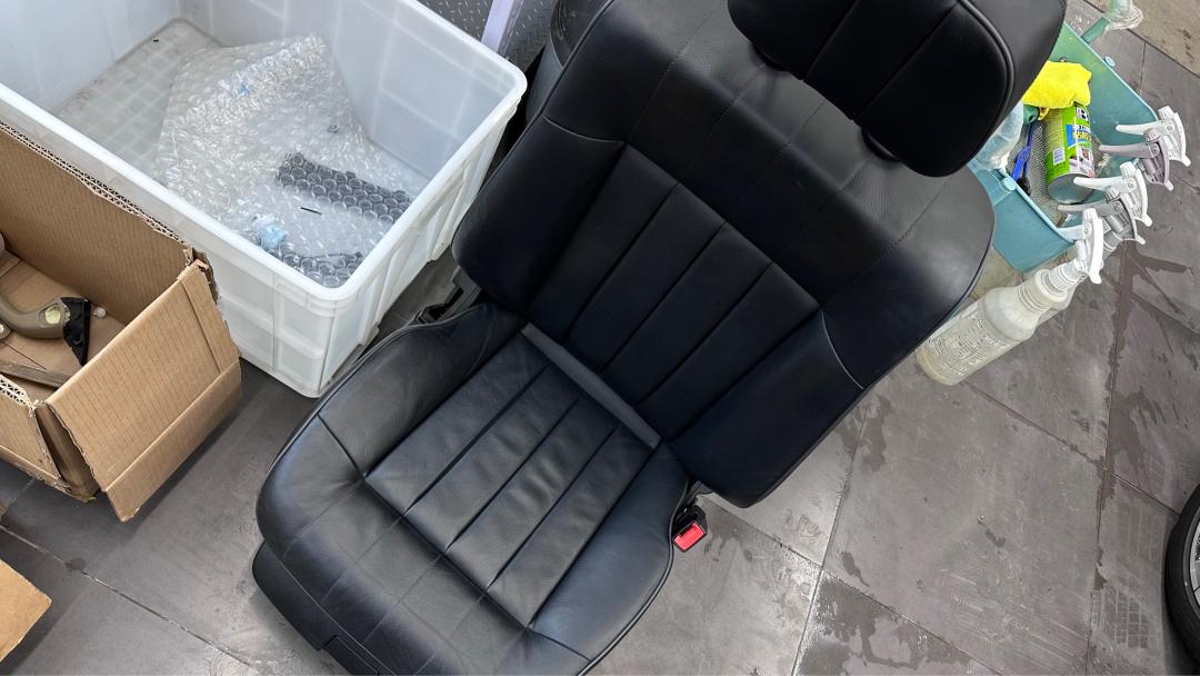 奔驰w212翻新改造全过程,奔驰w212老车翻新