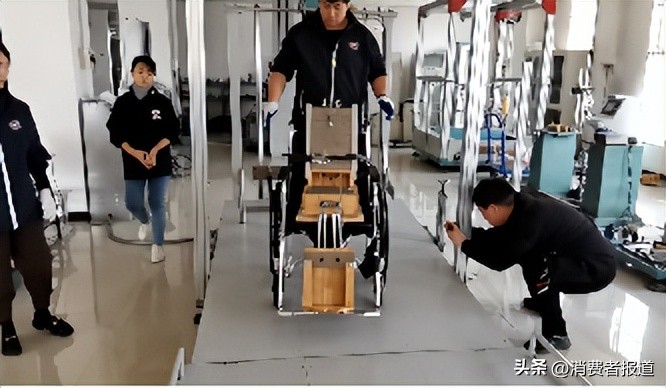 轮椅车驻坡性能,友鹏手动轮椅车