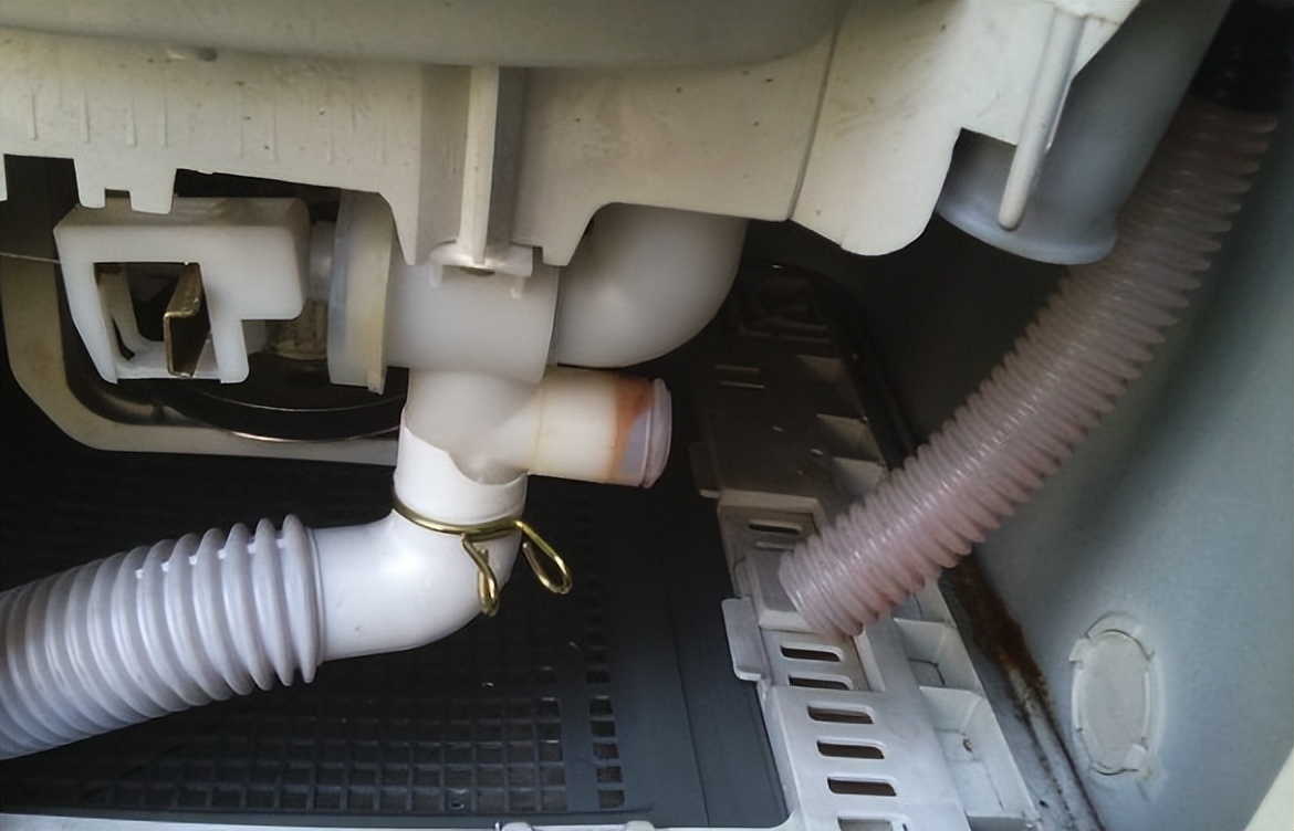 洗衣机不排水是什么原因,lg洗衣机不排水怎么修