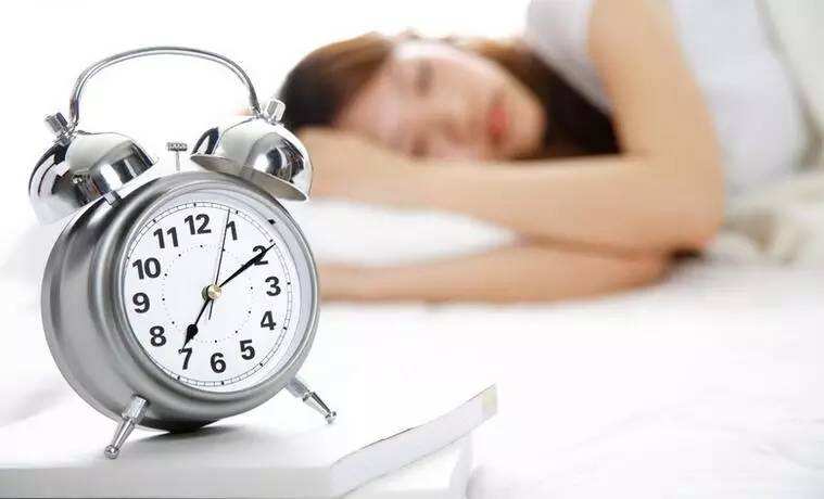 坚持一天一夜不睡觉会改变作息吗,7天7夜不睡觉会怎么样