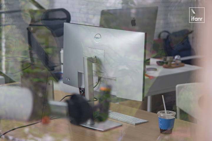 4k显示器戴尔u2720qm,戴尔p2723qe显示器测评