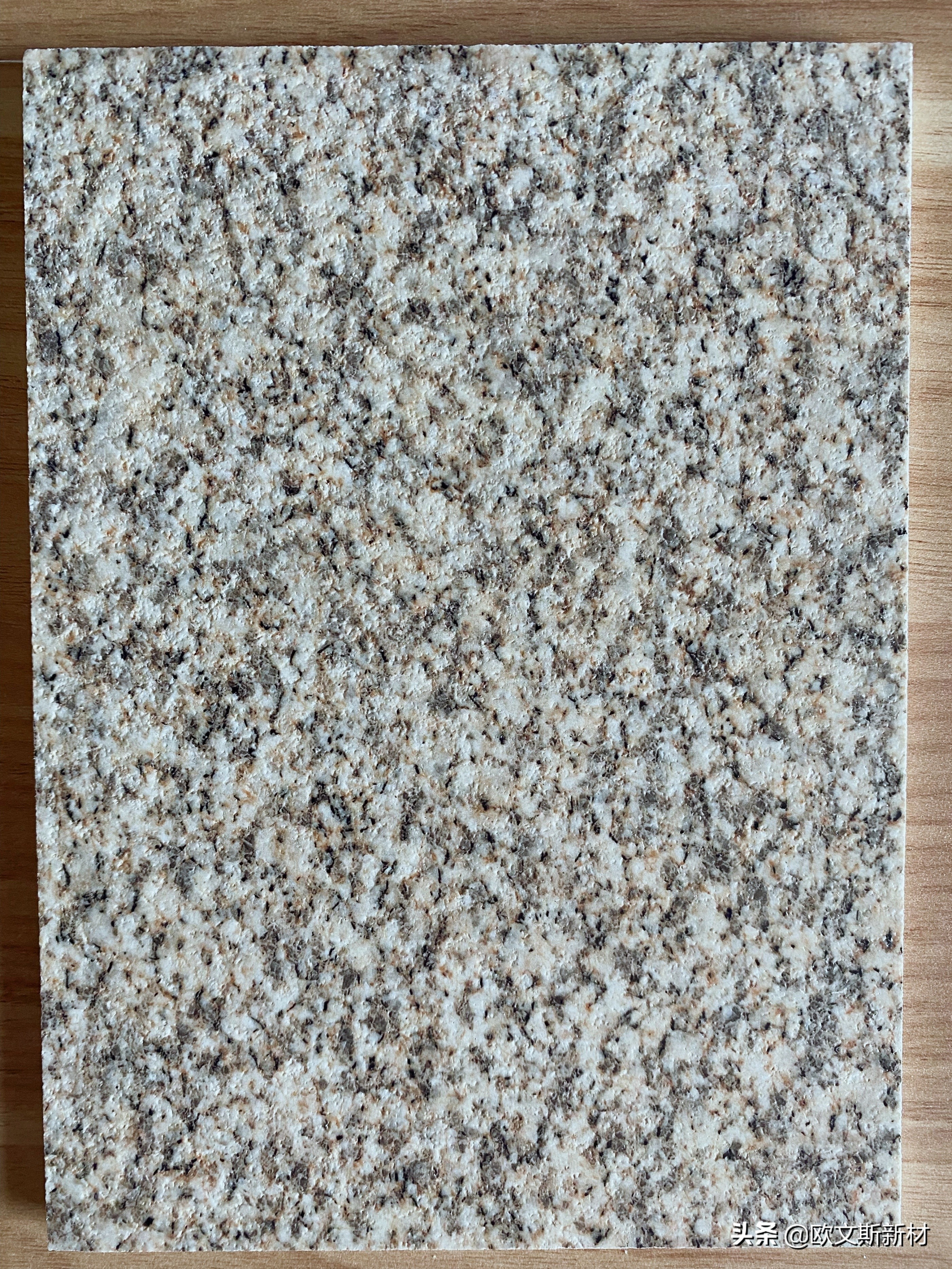 目前市场上低端瓷价格,轻瓷多少钱一平