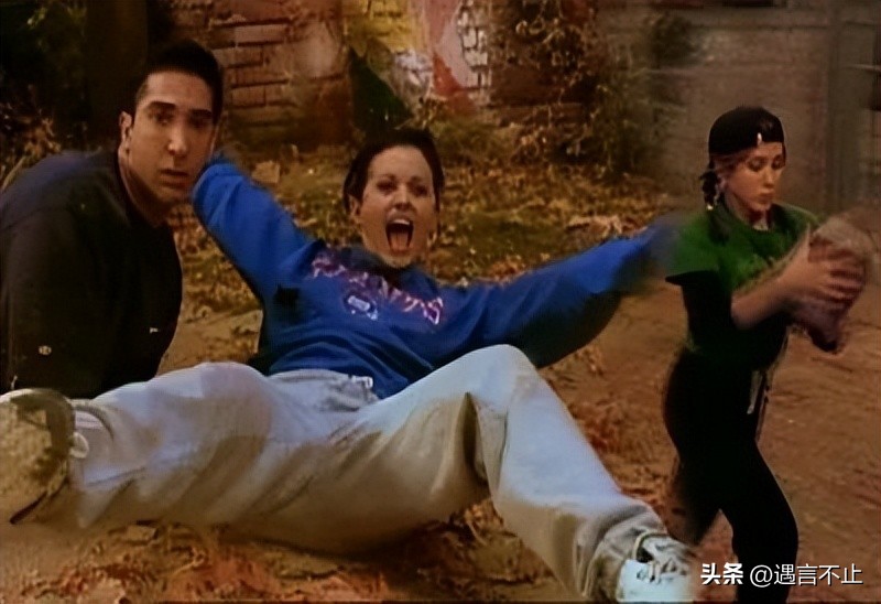 后悔整容，只恋爱不结婚，她才不是那个争强好胜的莫妮卡