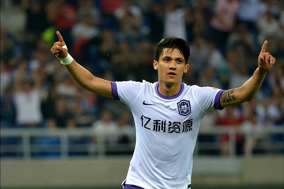 天津队职业化本土球员,天津历年10号球员