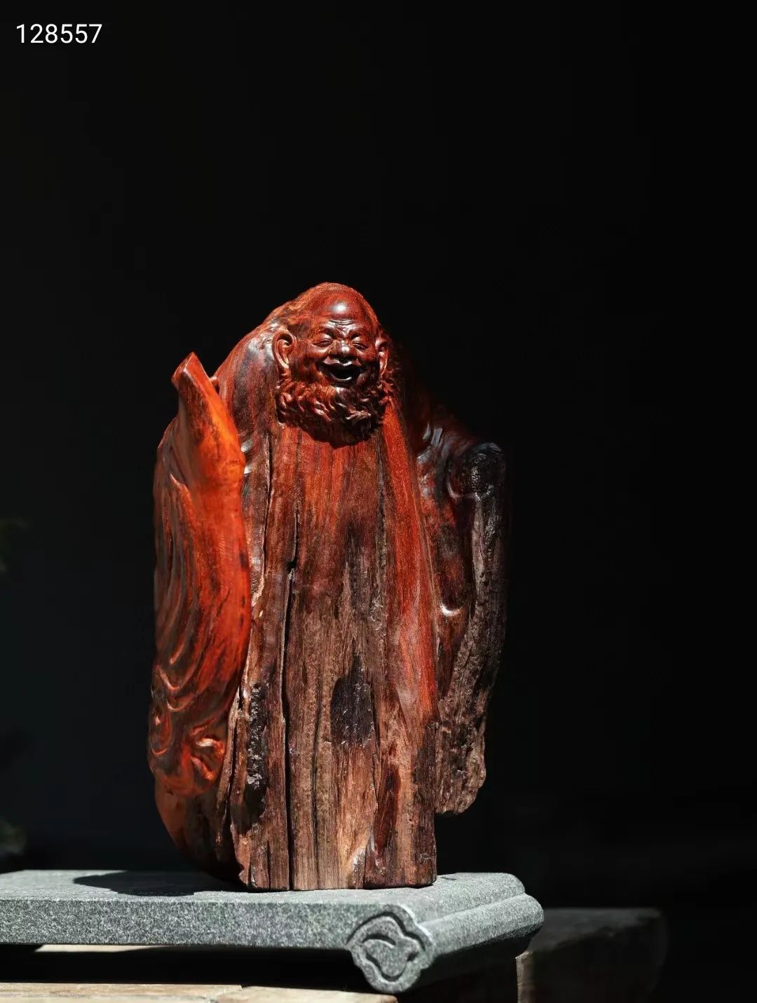 老木雕佛像如何保养不开裂,小叶紫檀木头开裂了怎么修复