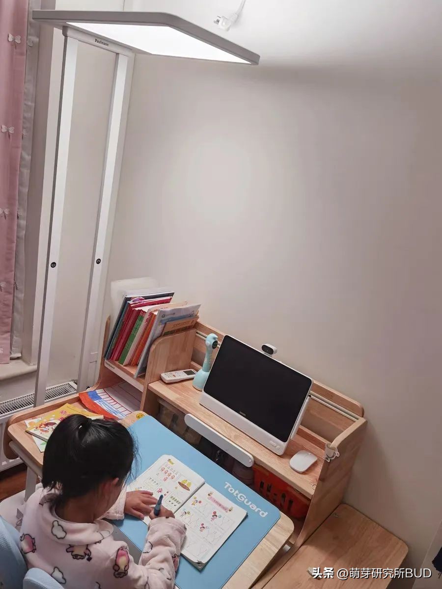 如何改善家里光线预防近视,室内光线暗怎么设置参数