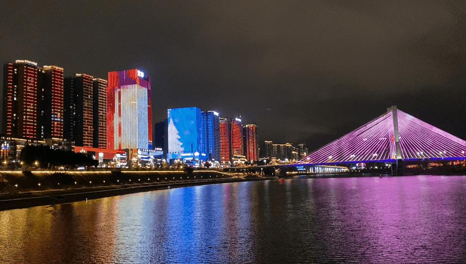 当南充美景遇上“多巴胺”这就是想象中夏天的样子！