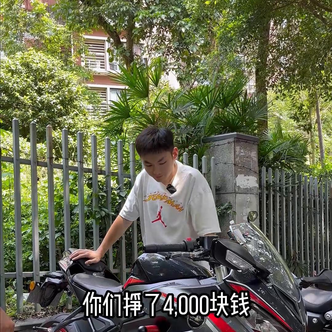 你们身边有没有爱借东西的,你身边有没有到处跟别人借钱的人