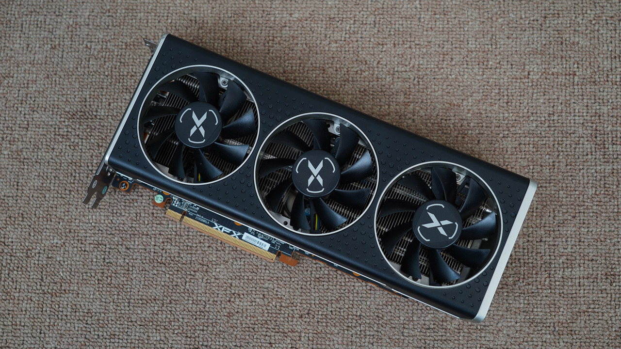 我骗媳妇说这是大号路由器，偷偷打造了一台高颜值ITX主机