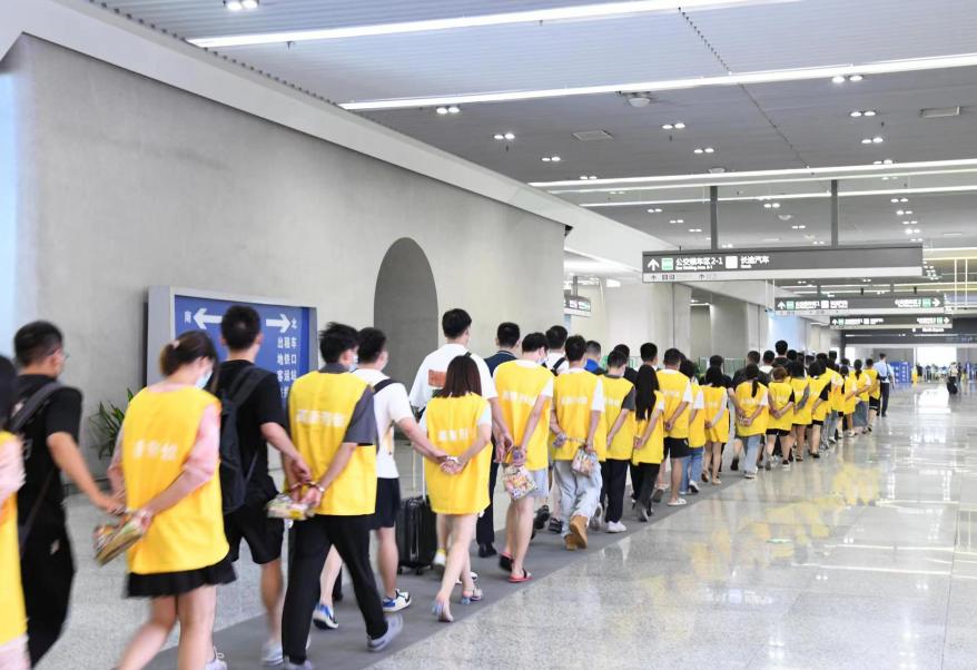 交友聊天软件女生有收益吗,交友app女生聊天是不是有酬劳