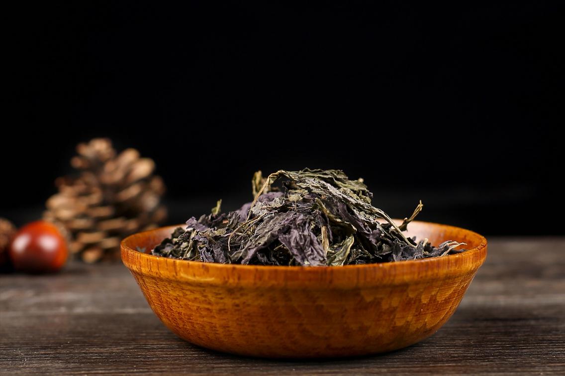 口苦口干小便黄舌苔厚什么湿热,尿黄口干舌燥口臭