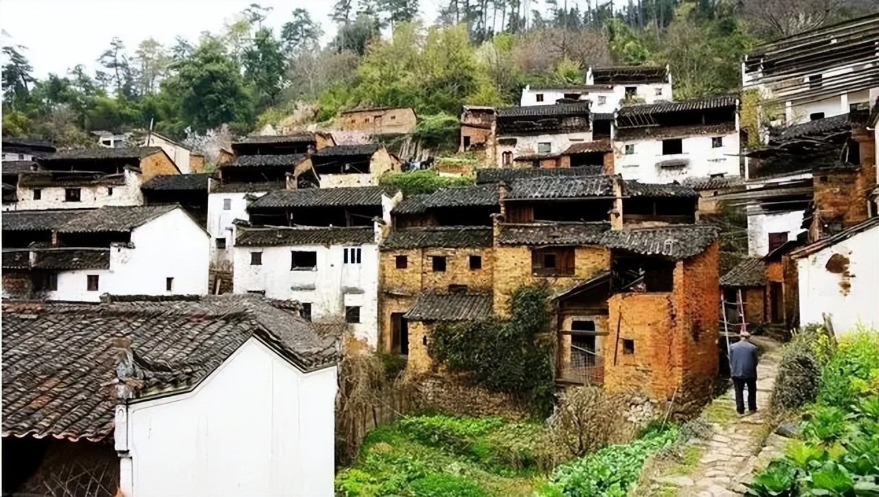 贫穷落后的小山村逆袭,靠旅游致富的古村落