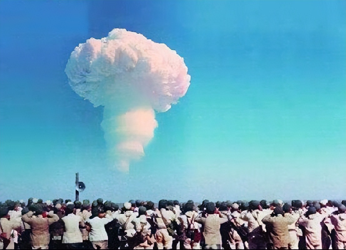 从任人宰割，到主持世界和平，一百年来，中国到底有多难