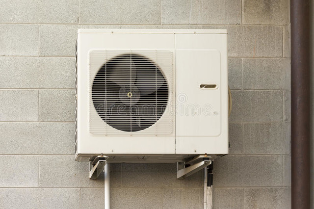 挂机跟中央空调比哪个省电,柜式空调和挂机哪个省电