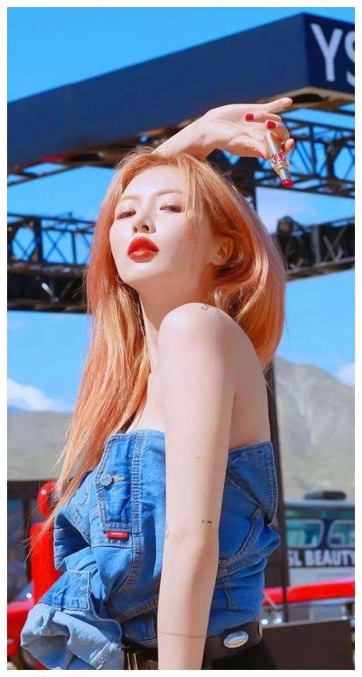 张贤胜和金泫雅写真,金泫雅puma写真