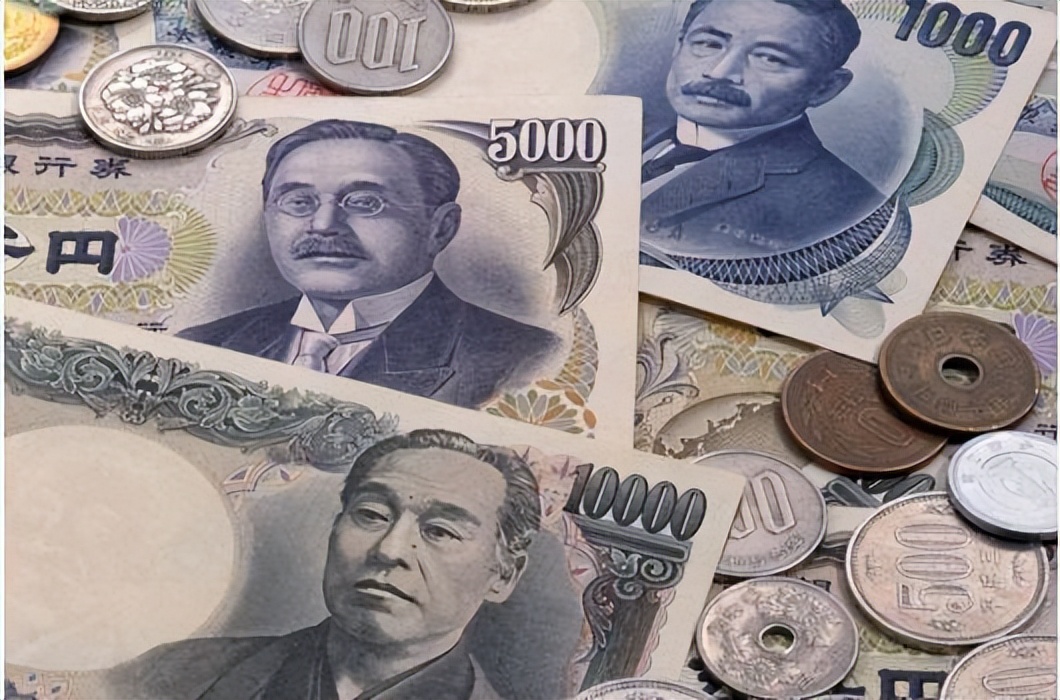 日本政府为摆脱经济萧条，竟不断上升国内债务，增加税收