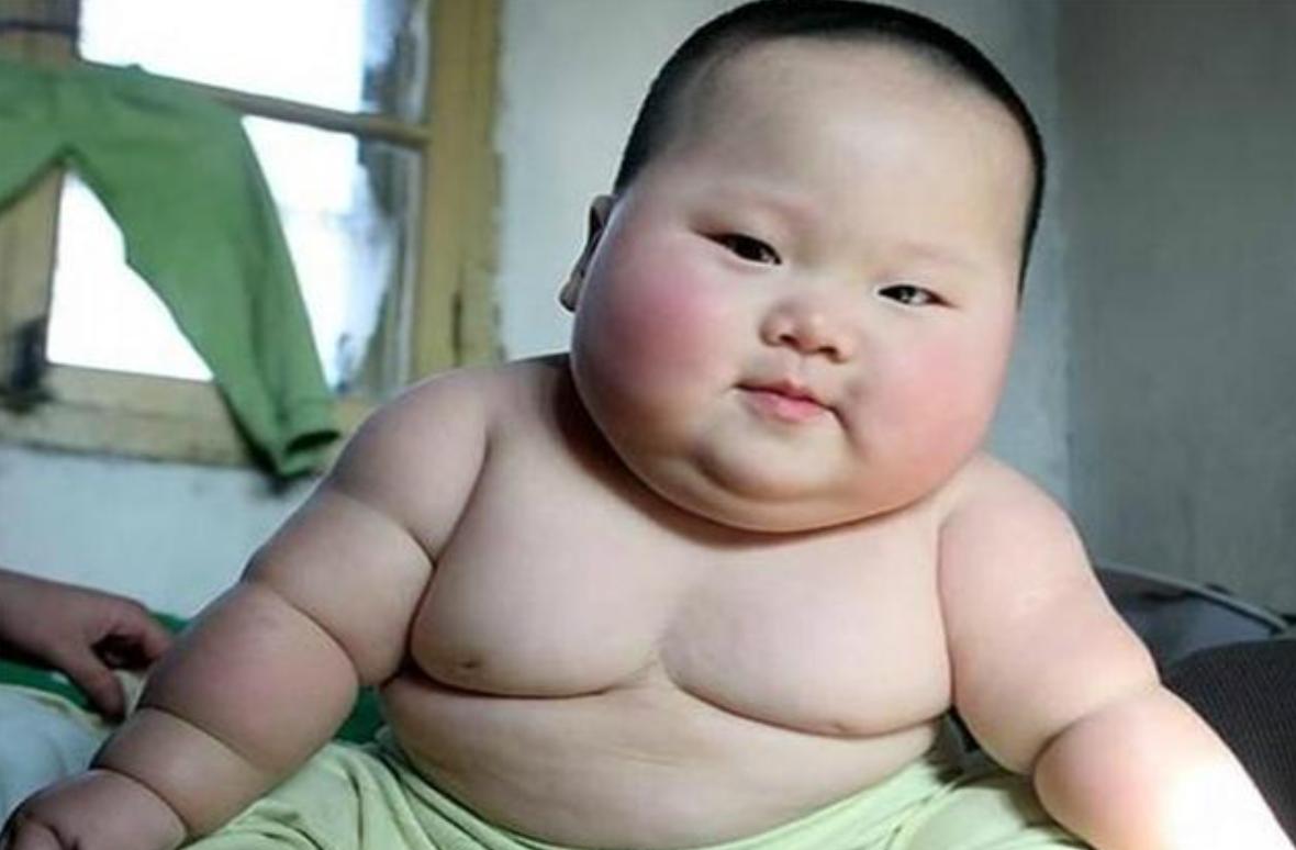 孩子吃的太饱不容易长高,儿童吃饭吃多饱才好