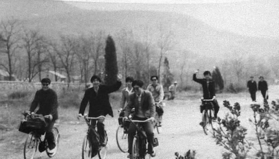 学海撷英——记北京经济学院1984级统计干部专修科